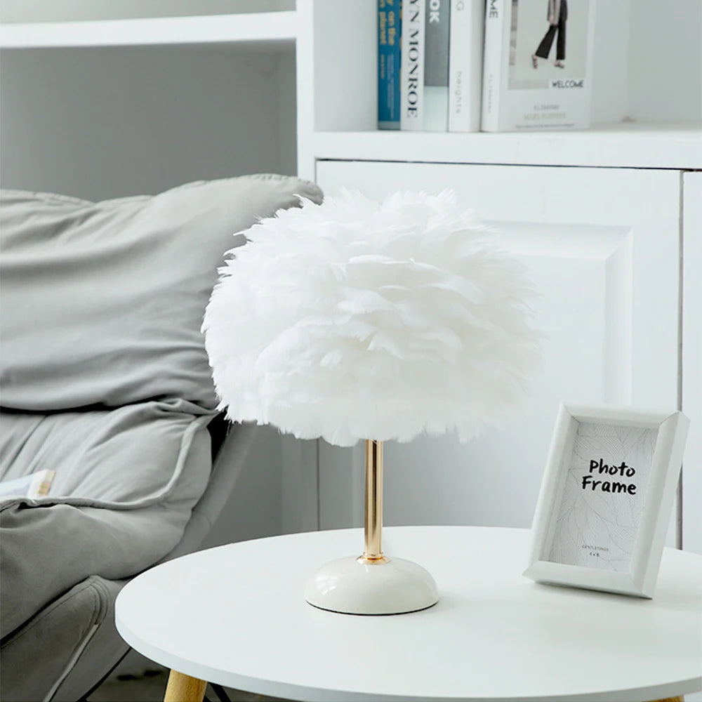 Lumi Plume Feather Lamp