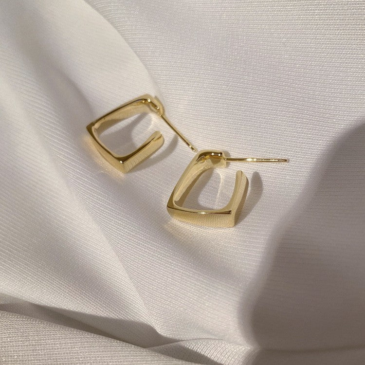 Neris Earrings