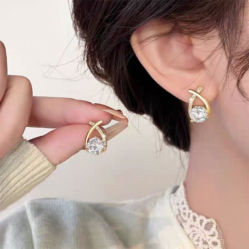 Aurel Cross Earrings