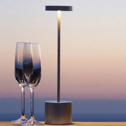 Alto Lamp