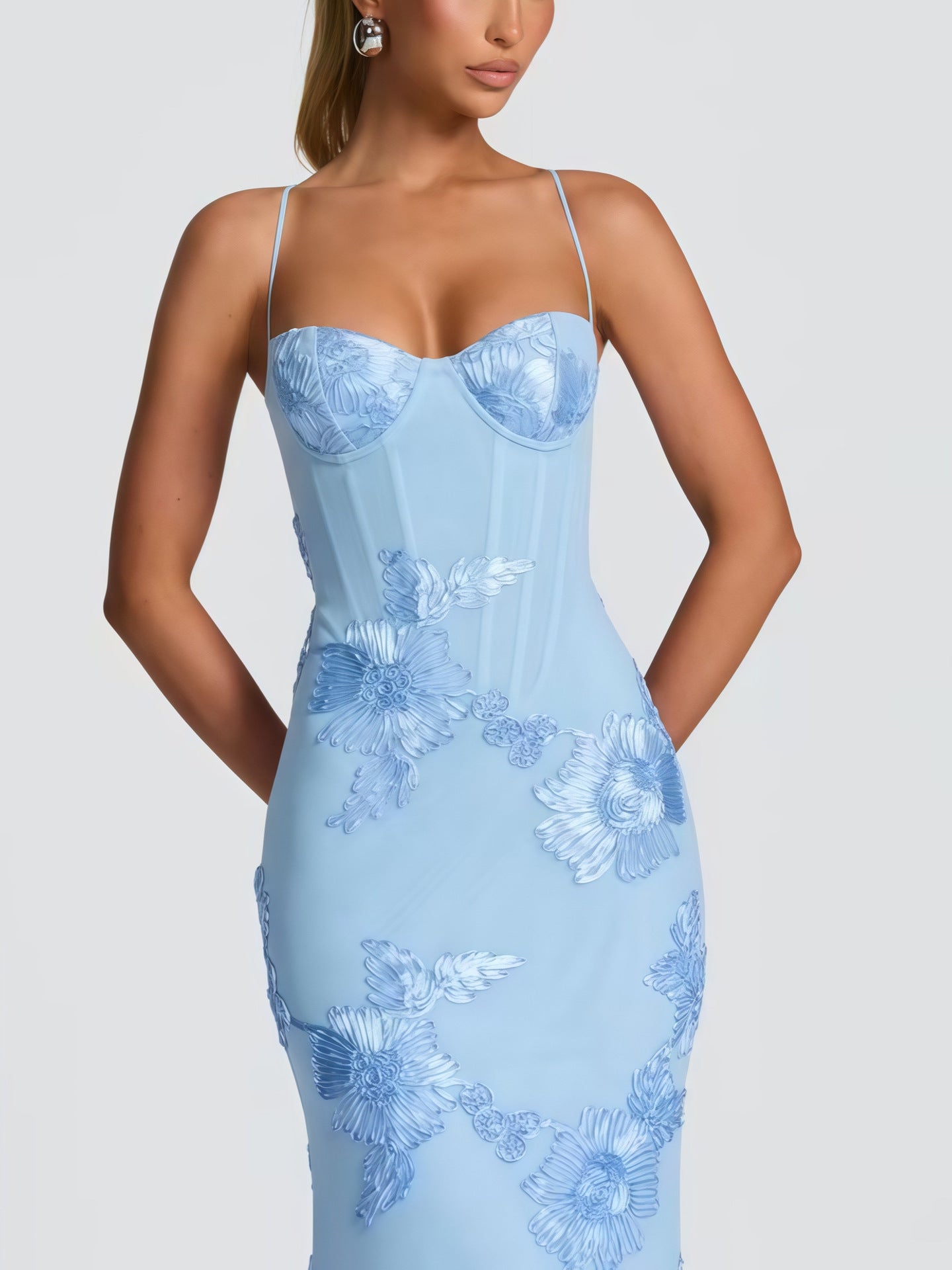 Tivora Embroidered Backless Gown