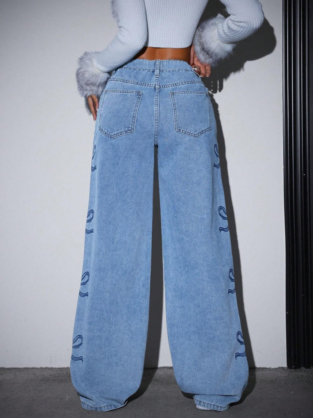 Eloria Bow Waist Wide Leg Jeans