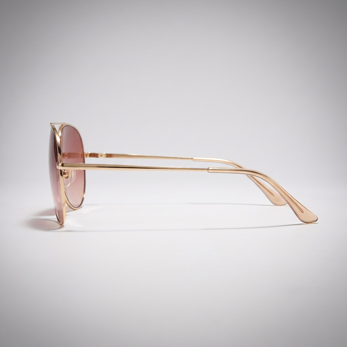 C6 bright gold frame gradually tea - side profile