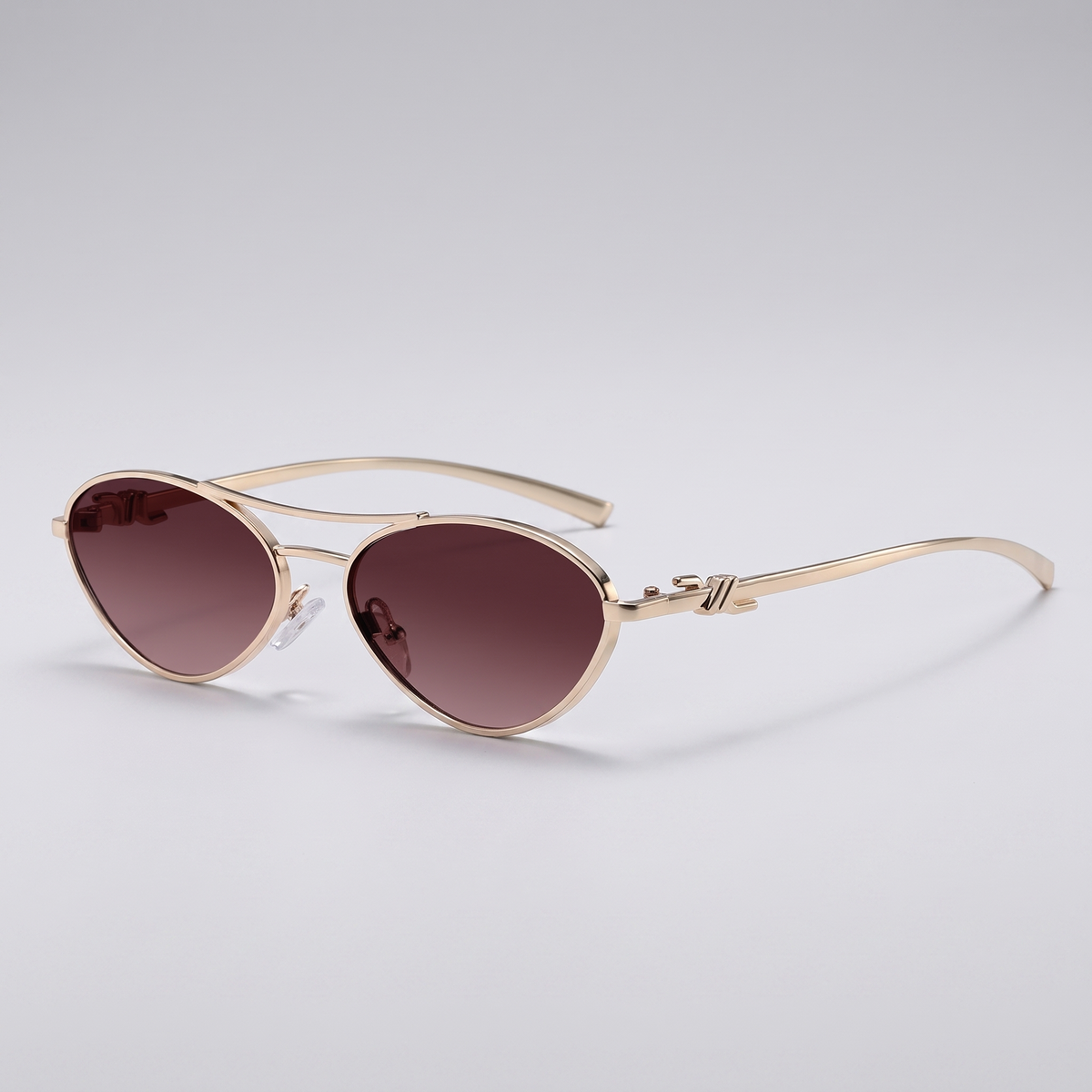 Gold frame double tea - three-quarter angle