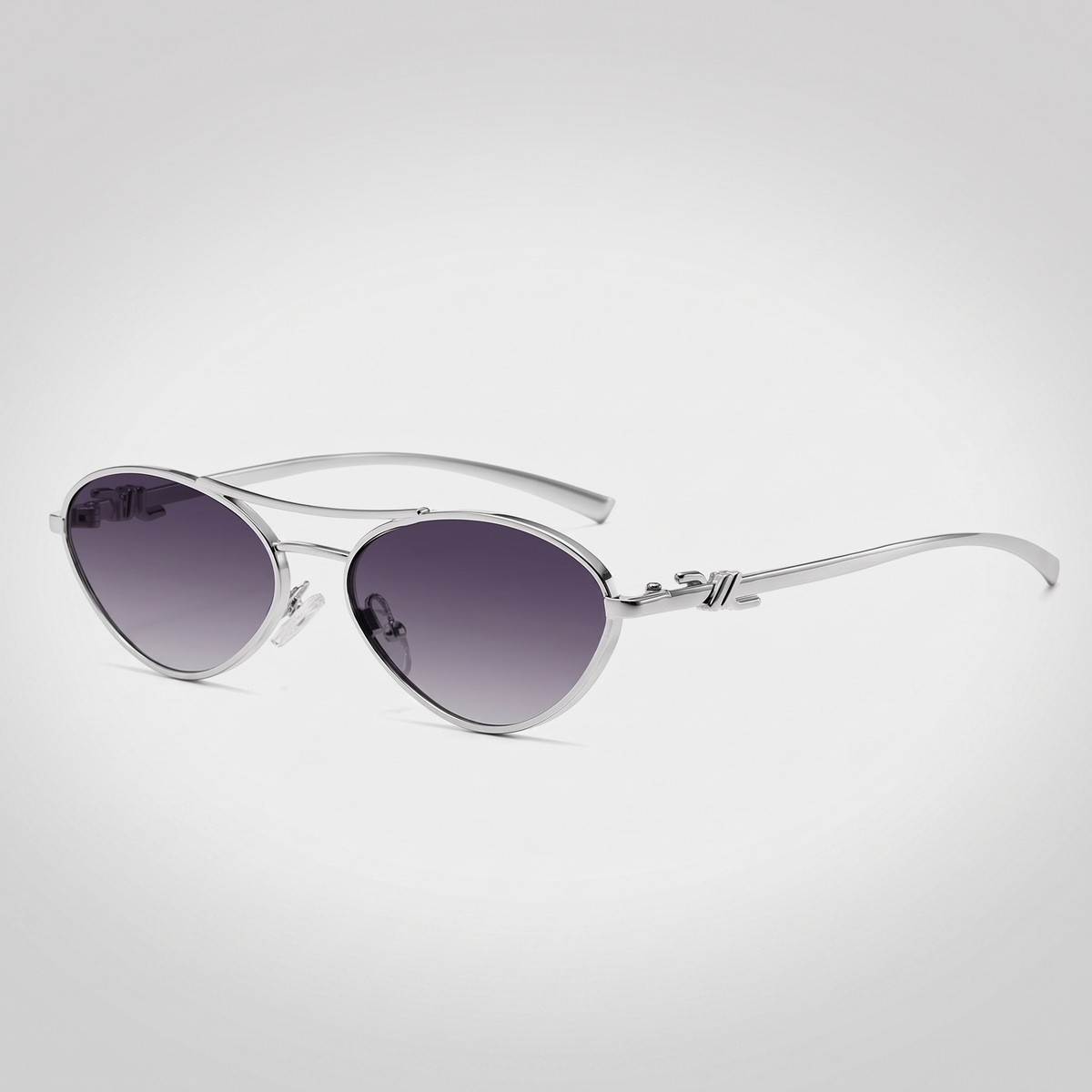 Silver frame double gray - three-quarter angle