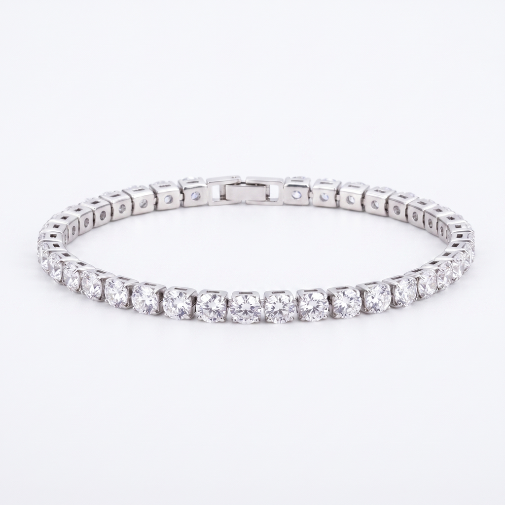 Virel Moissanite Chain - product shot on white background